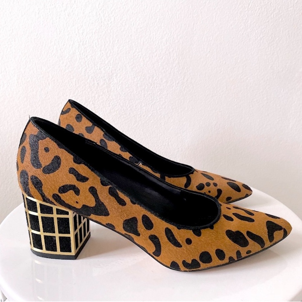 BRIAN ATWOOD KARINA LEOPARD ANIMAL PRINT POINTED TOE BLOCK HEEL Camel Brown 9
